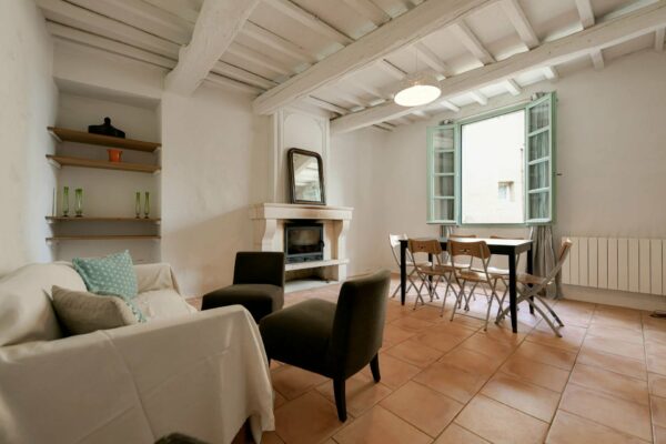 Renovated village house located in a popular village 4 km from Uzès