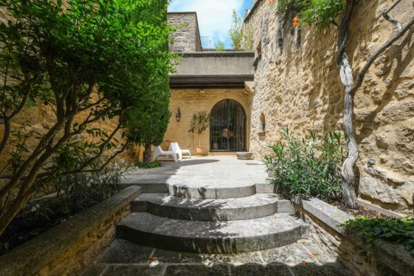 Village property with courtyard and terraces