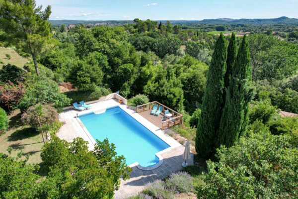 Unique Property on a park in Uzès