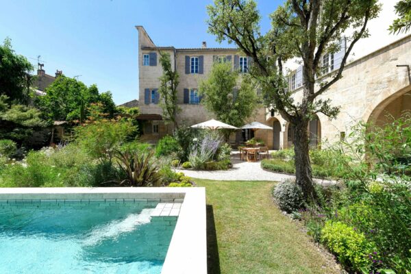 Exceptional Private Mansion at the Gateway to Provence