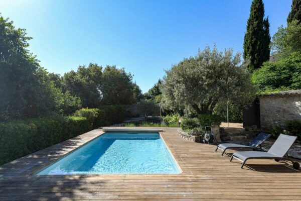 Demeure du XIXe de 133 m2 avec jardin et piscine à 8 kms d’Uzès